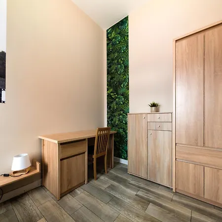 아파트 Glowny Comfort By Bookinghost