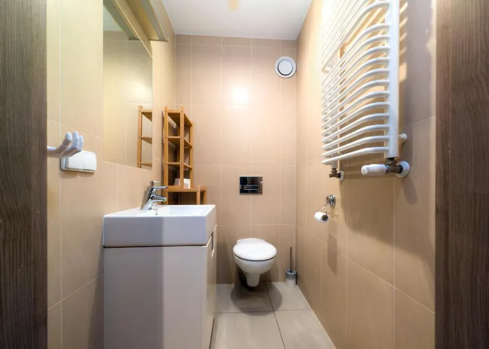 Glowny Comfort By Bookinghost Appartement